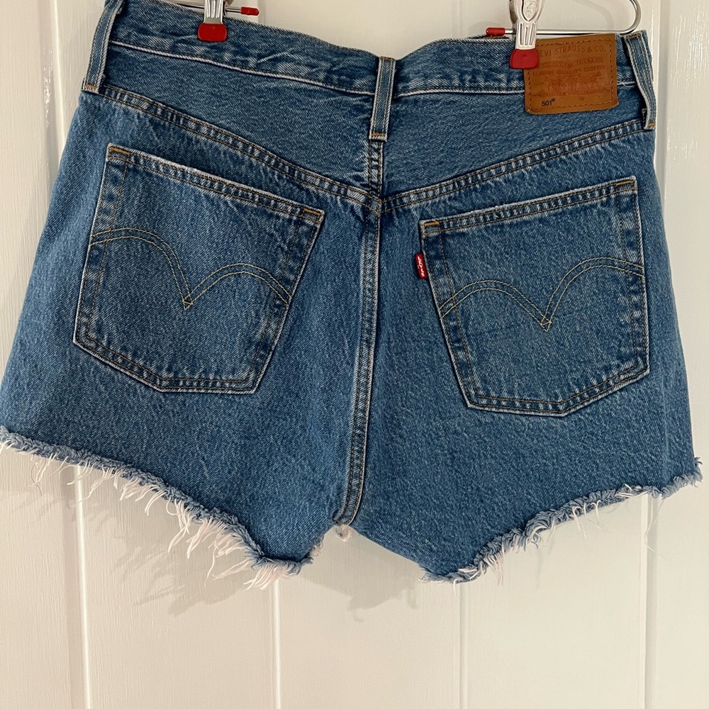 Denim Distressed LEVIS 501 High-Rise Women's Shorts - Blue - Picture 4 of 8